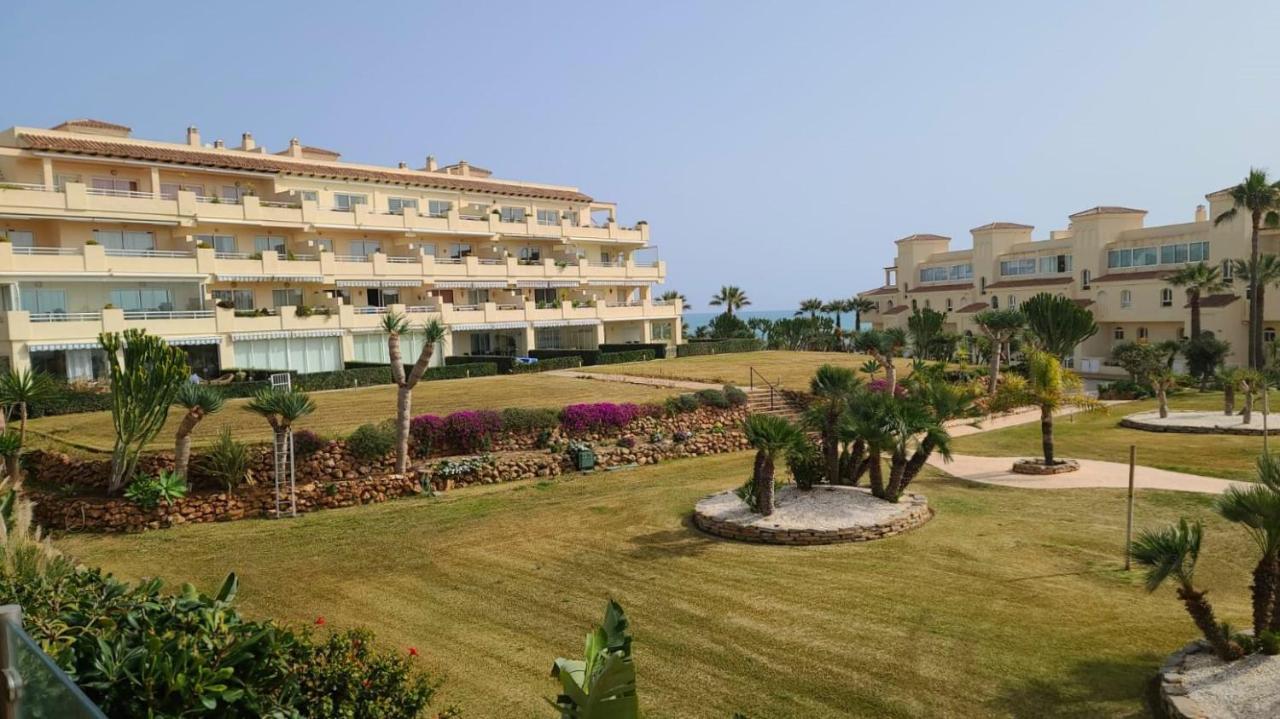 2 Bedroom Apartment Overlooking Mediterranean, 2 Outdoor Pools La Cala De Mijas Exterior foto